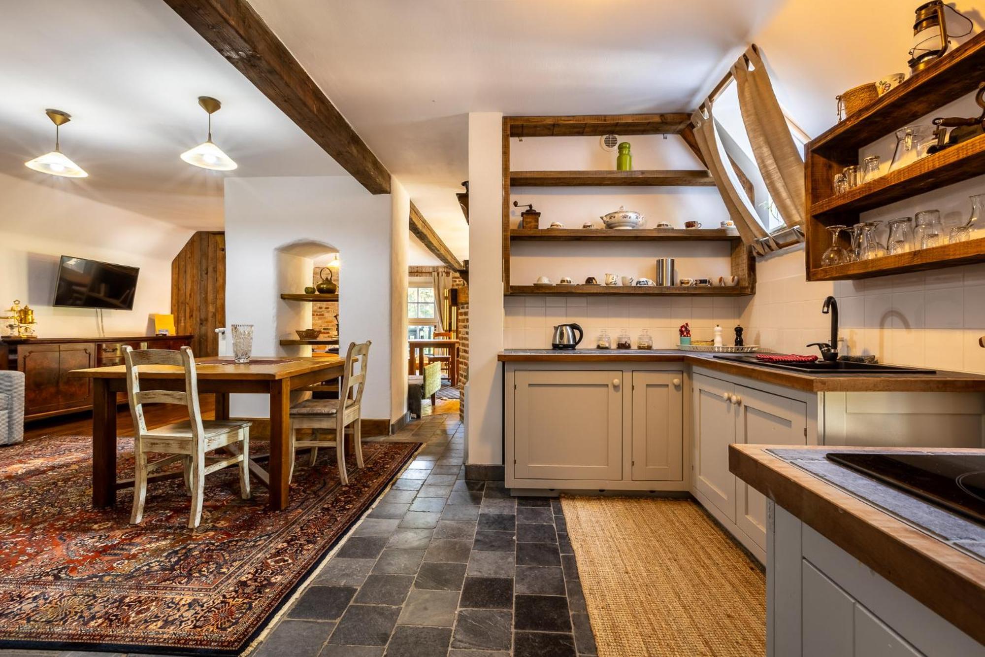 Gosciniec Pod Zajacem Bed & Breakfast Oleśnica Екстериор снимка