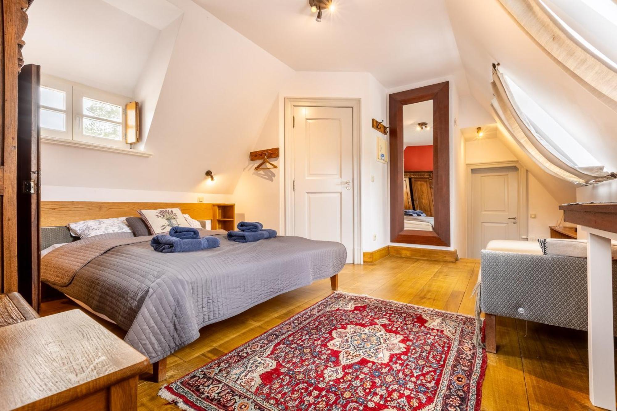 Gosciniec Pod Zajacem Bed & Breakfast Oleśnica Екстериор снимка